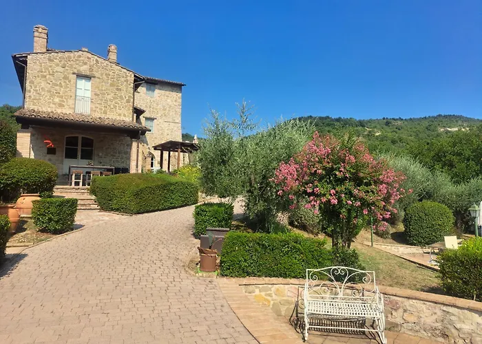 Aparthotel Re Artù Assisi Country Lifestyle