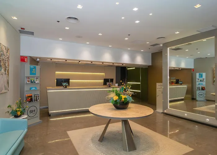 Hotel Sh Colon Valenza