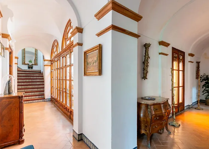 Villa Elvira, Exclusive Pool And Gardens In The Heart Of Sevilla