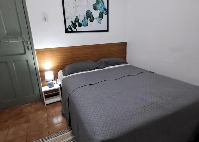 Quarto econômico 25 de agosto Duque de Caxias