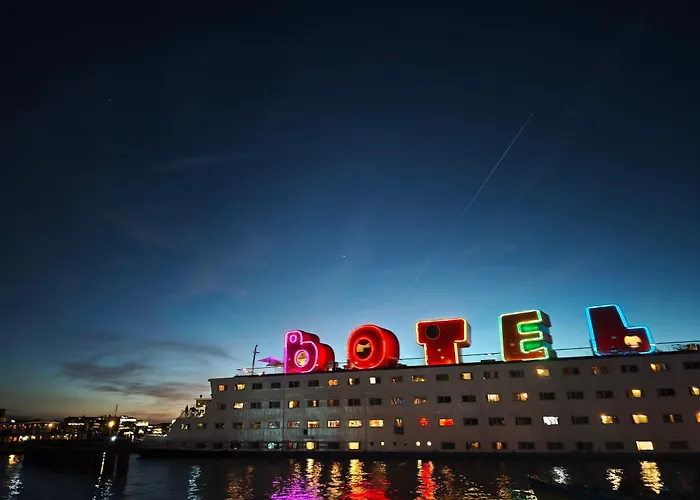Botel Amesterdão