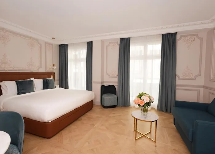 Mode Paris Aparthotel