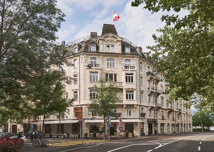 Small Luxury Hotel Ambassador Zúrich
