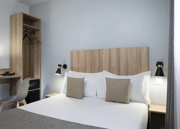 Hotel Moulin Vert París