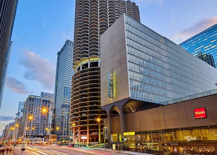 Hotel Chicago Downtown, Autograph Collection