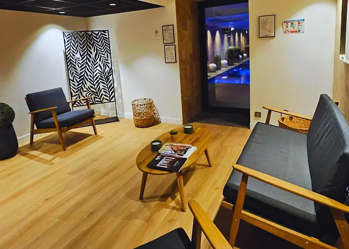 Star Champs-Elysées Parigi