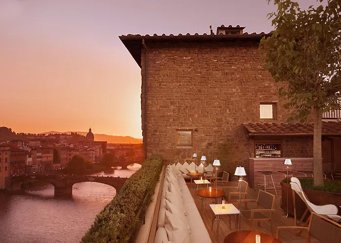 Hotel Continentale - Lungarno Collection Florencia