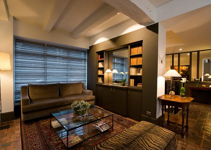 Hotel Henri IV Rive Gauche Parigi