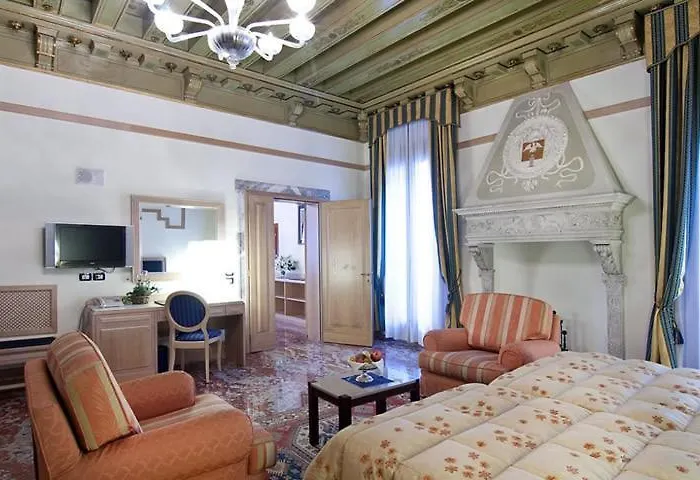 Foscari Palace Venezia