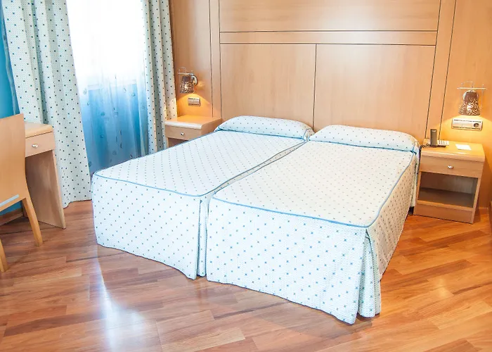 Hotel Reino De Granada