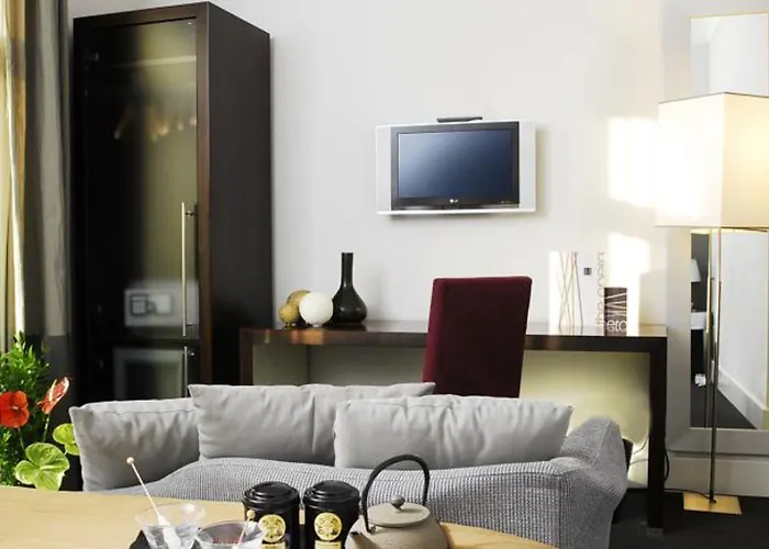 The Opera Hotel Roma