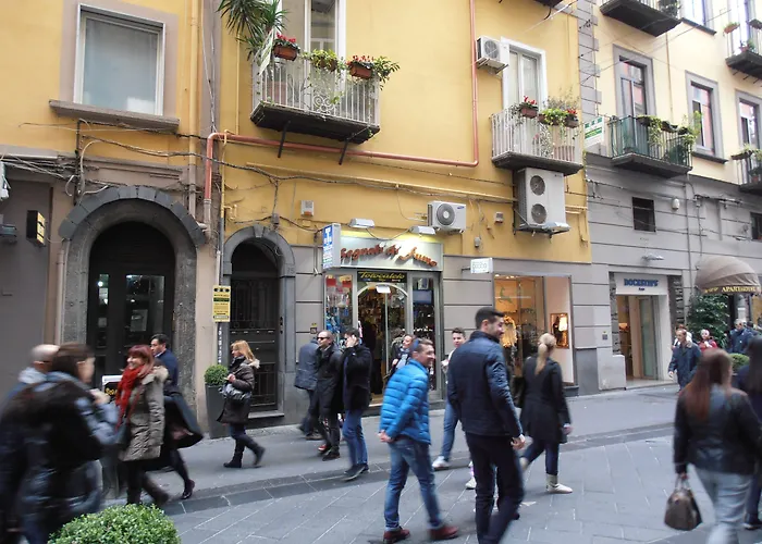 Bed&Breakfast Plebiscito Home Napoli
