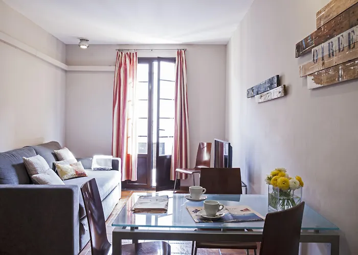Ainb Las Ramblas-Guardia Apartments Barcellona