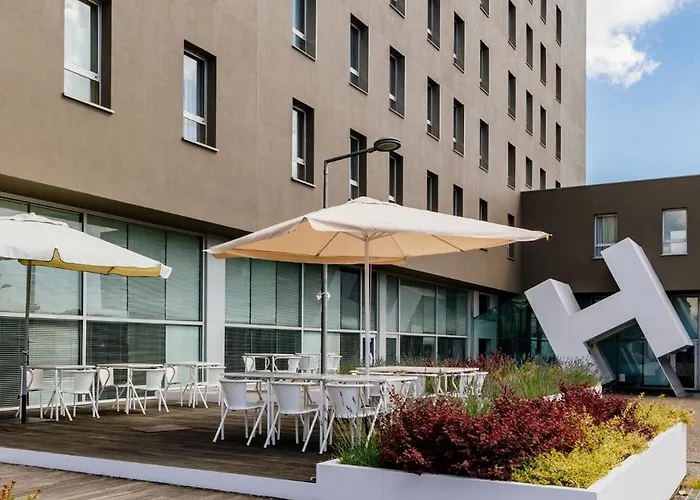 Hotel Basic Braga By Axis