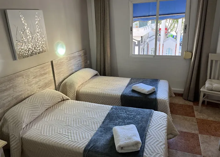 Hotel Virgen del Rocio II Torremolinos