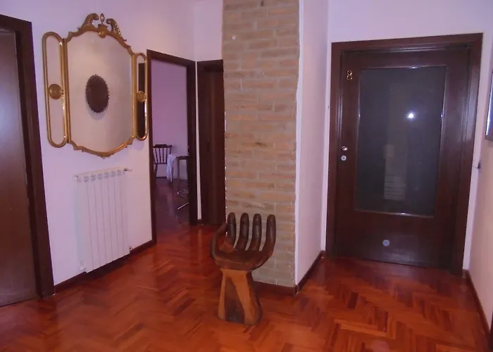 Bed and Breakfast Max House Roma