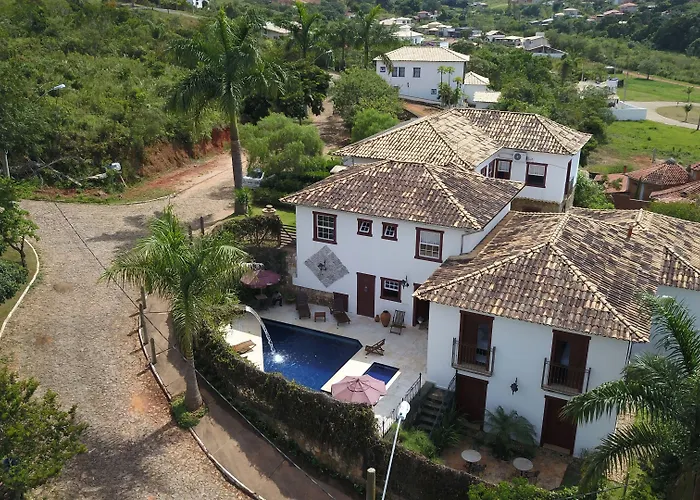 Araujo Bazilio Pousada Tiradentes