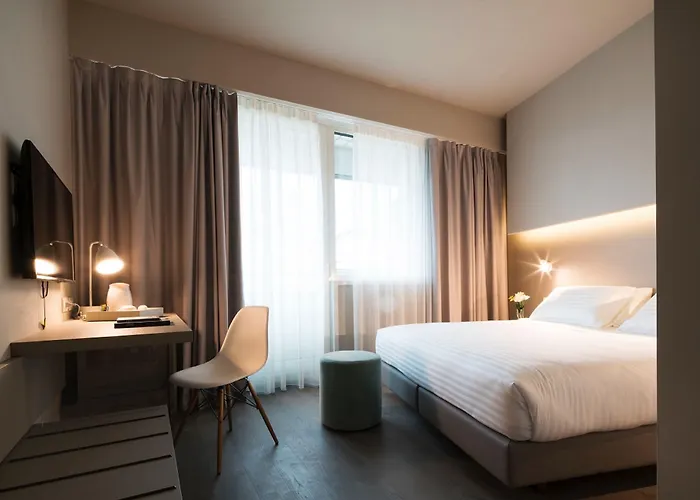 Hotel Glance In Florencia