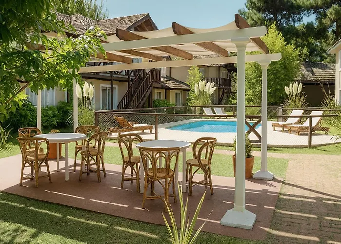 Apart Lawn Tennis Pinamar