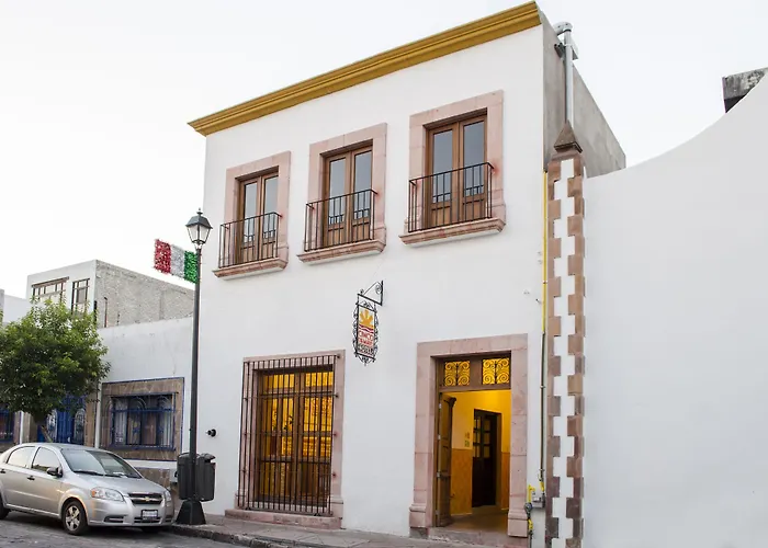 Cinco de Mayo Hotel Querétaro