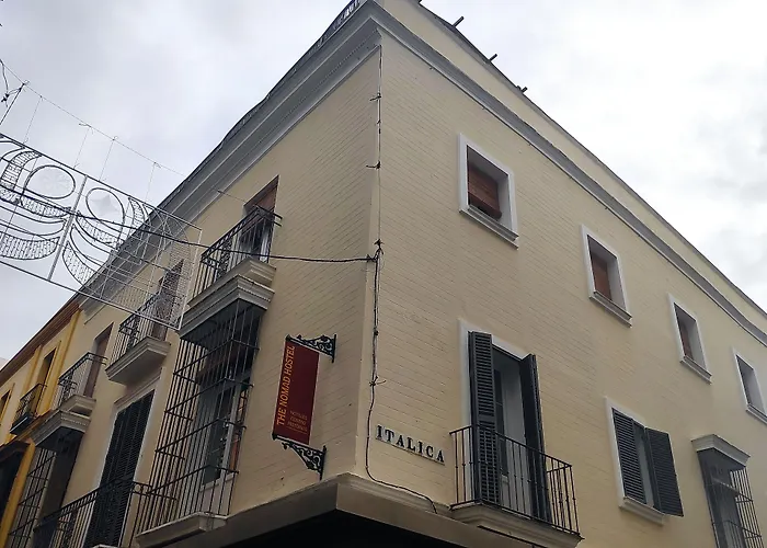 The Nomad Hostel&Pension Sevilla