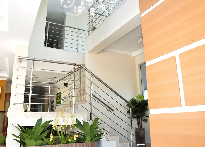 Lotus Hotel - à 4 km do Santuário de Aparecida-SP Guaratinguetá