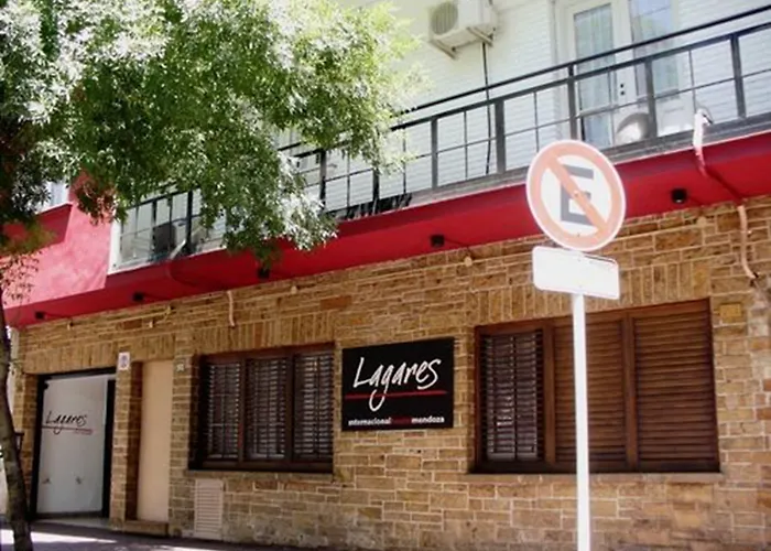 Hostel Lagares Mendoza