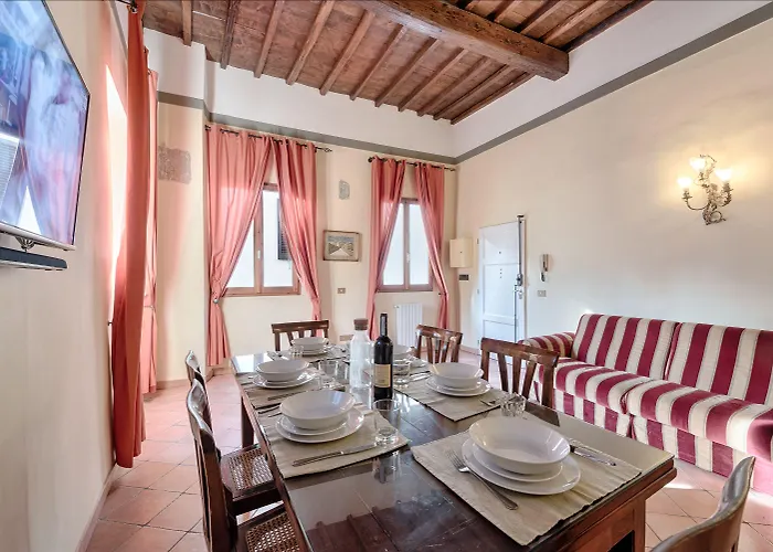 Strozzi Luxury Apartment Firenze
