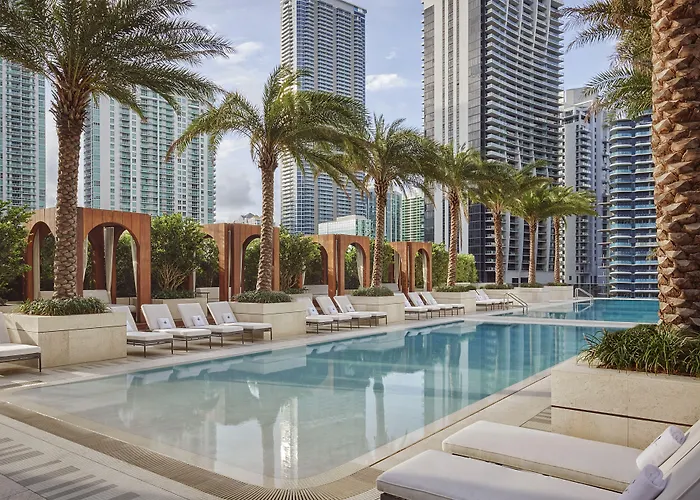 Hotel Sls Lux Brickell Miami