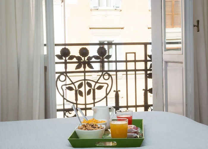 Tritone 125 Suite Roma