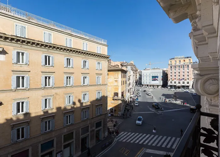 Tritone 125 Suite Roma