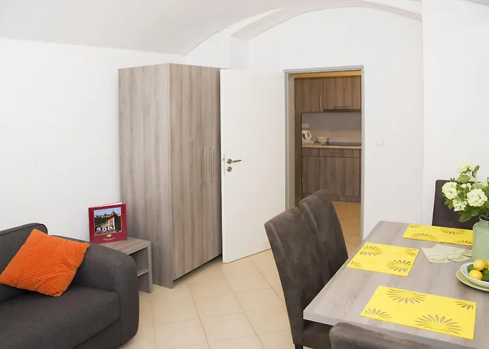 Limes Apartments Praga