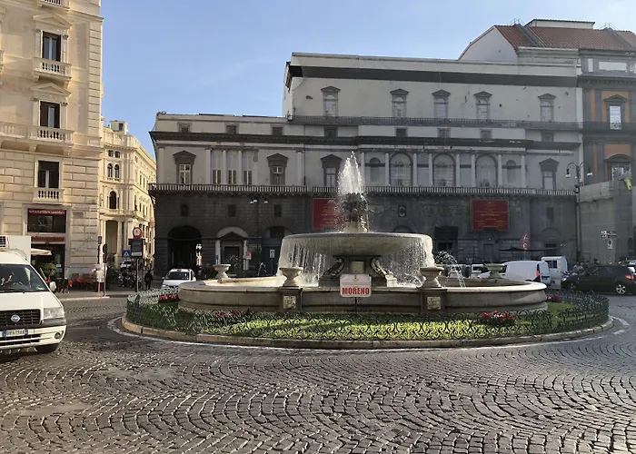 Bed and Breakfast PALAZZO MAjORANA Napoli