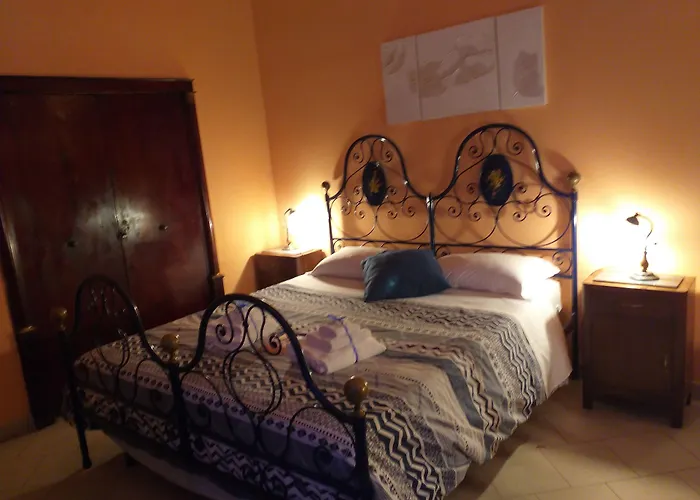 Bed and Breakfast Lucca Charm