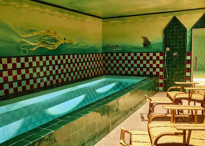 Hotel Les Deux Gares & Spa Parigi