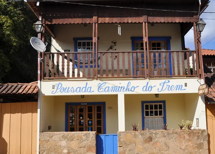 Pousada Caminho do Trem - Piscina em manutenção Tiradentes