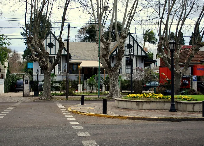 Hotel Posada 1860 Tigre