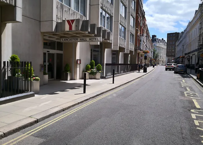 Lancaster Hall Hotel Londra