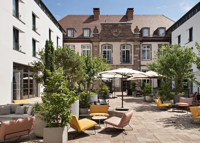 Hôtel LÉONOR the place to live Estrasburgo