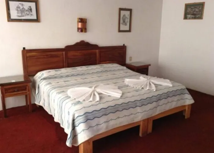 Hotel Atilanos Morelia