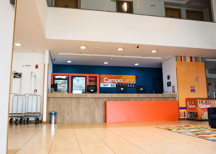 Hotel Campo Largo Express