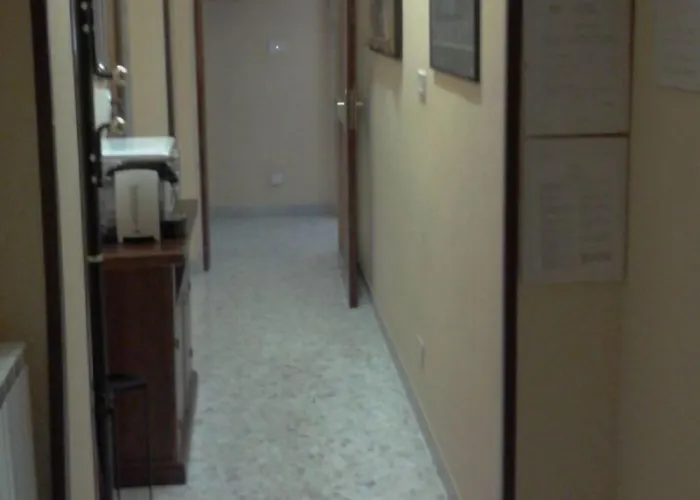 Hotel Gatto Bianco Picone 19 Bari