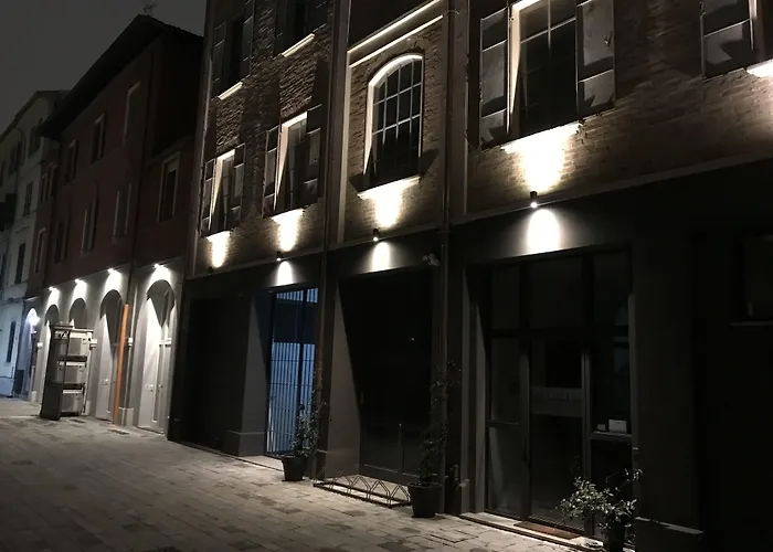 Piumaviola Beds & Apartments Parma