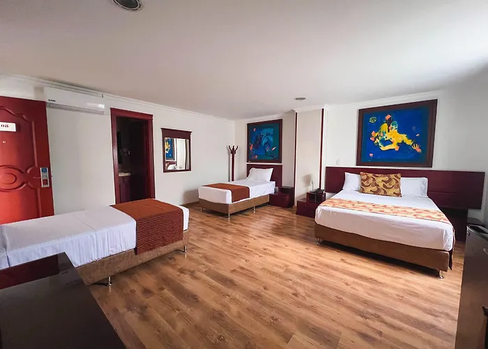 Luxor Plaza Hotel Pereira