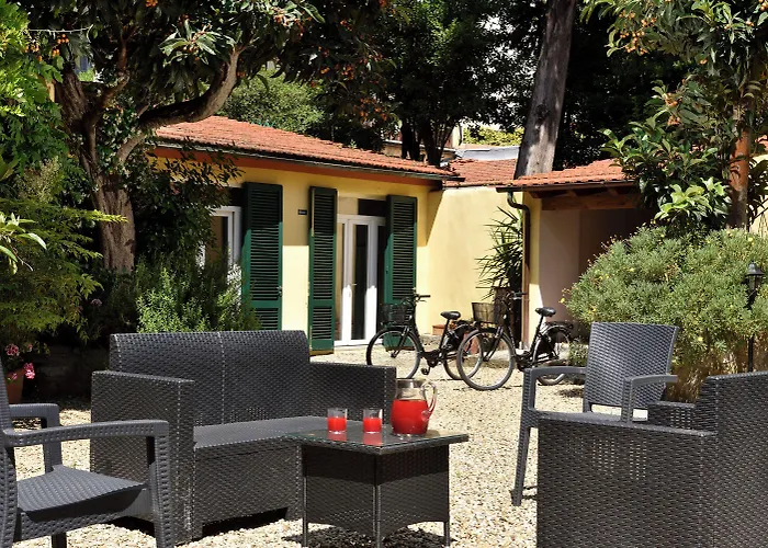 Fh55 Med Guesthouse Firenze