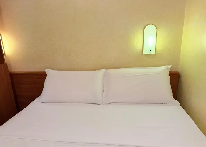 Hotel Bruna Roma