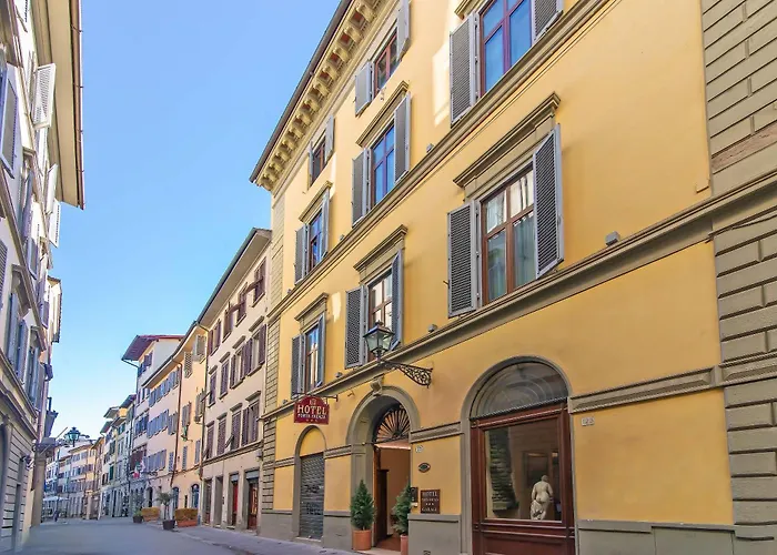 Hotel Porta Faenza Florença