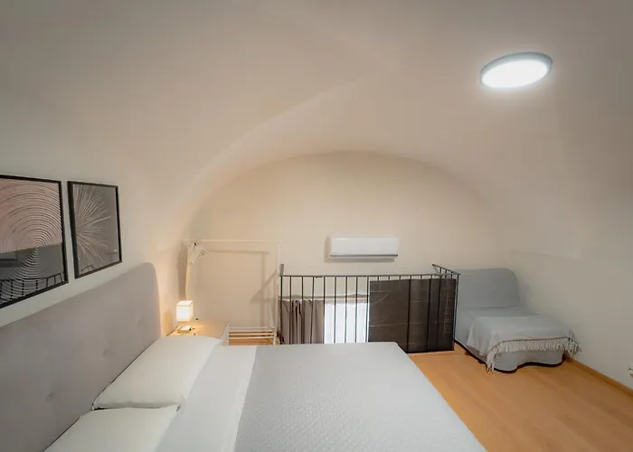 Almond Apartment Catania