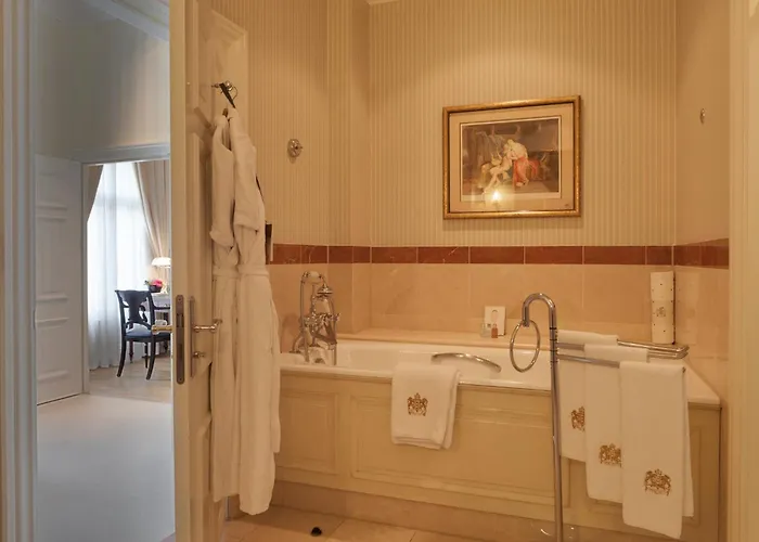 Intercontinental Amstel Amsterdam By Ihg Hotel