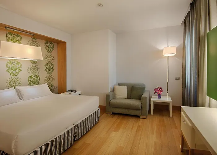Nh Firenze Hotel